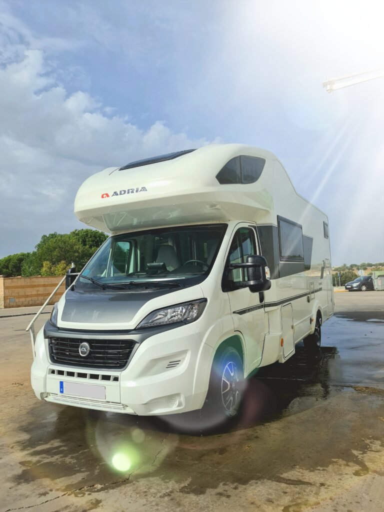 Adria Coral XL