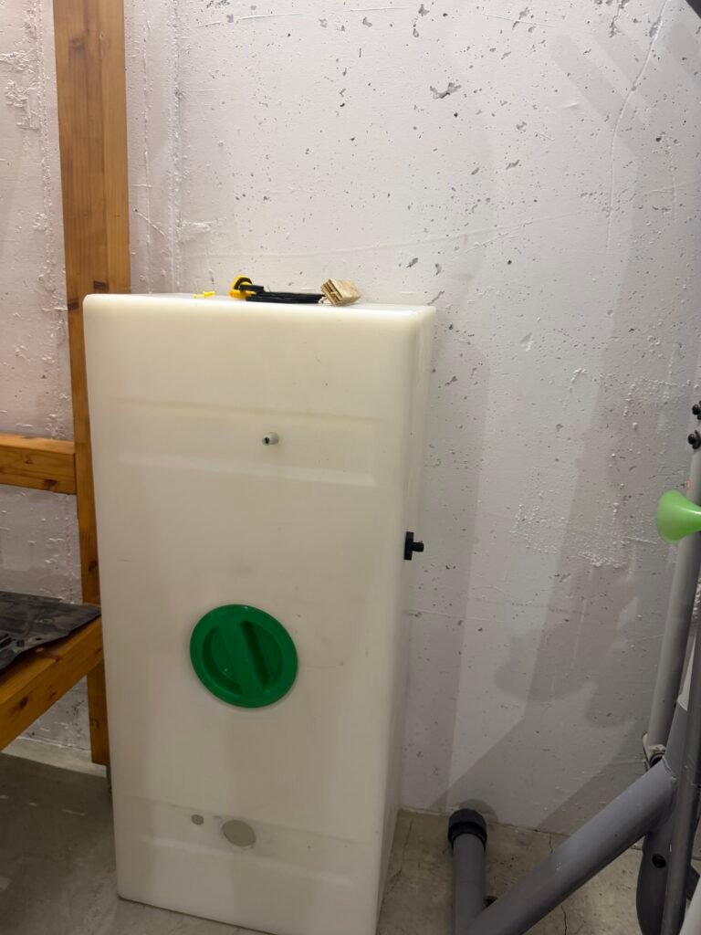 Depósito de agua limpia 90l