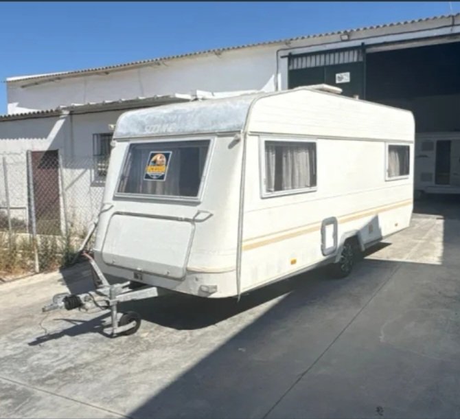 Caravana Knaus Sudwind 440