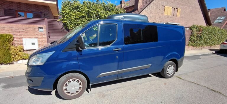 Venta Ford Transit Custom camperizada.