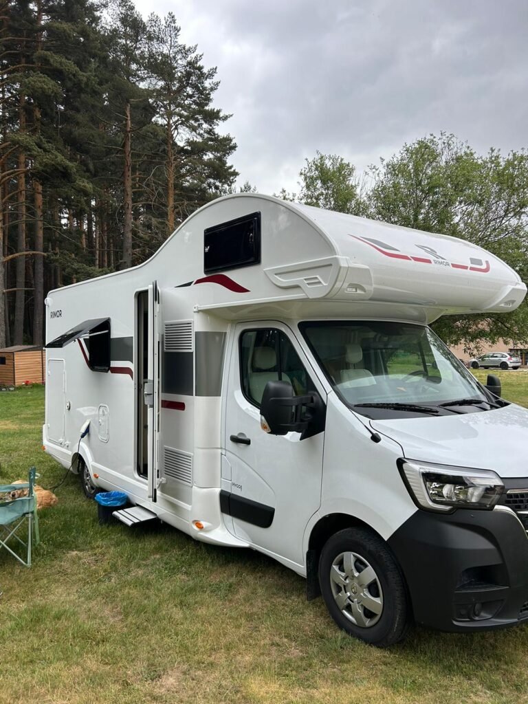 Pilopa travel. Alquiler de autocaravanas
