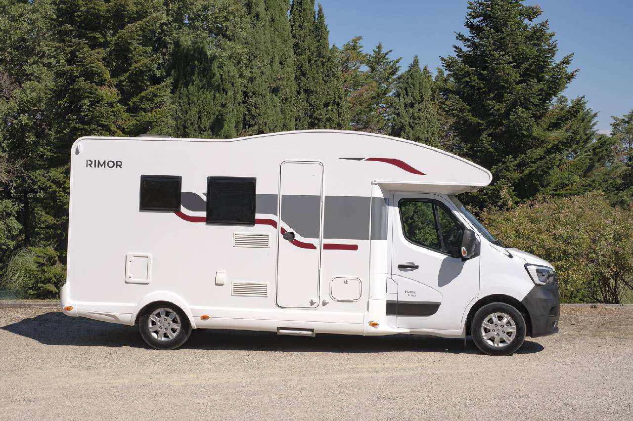 Pilopa travel. Alquiler de autocaravanas